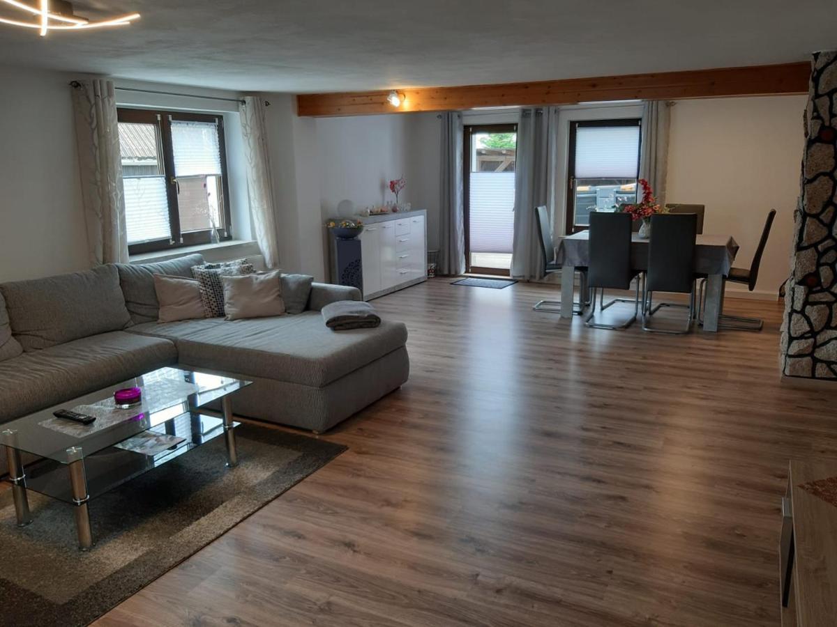 Apartment Familienfreundliche Zschorlau
